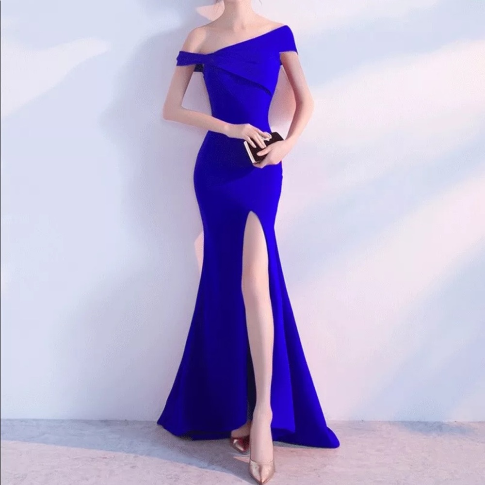 Off the Shoulder Wedding Guest Gown. NWOT